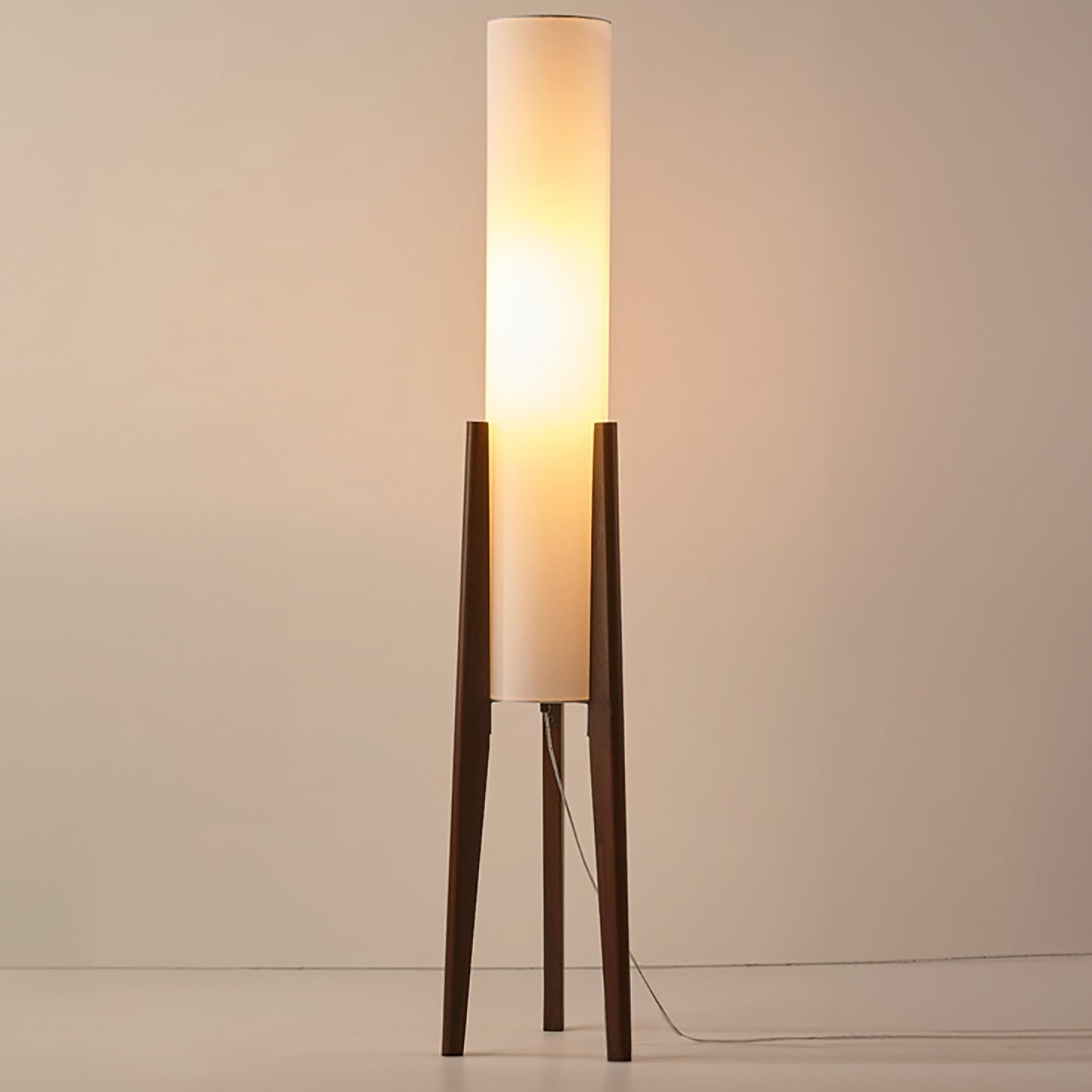 Lampadaire Noyer Sur Pied Bois Massif Épuré
