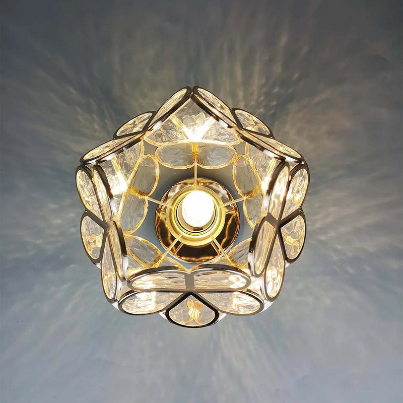 Plafonnier en verre au design style fleurs