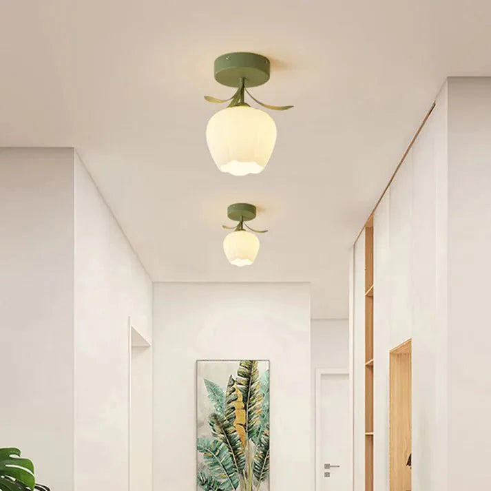Plafonnier simple avec des mini-fleurs