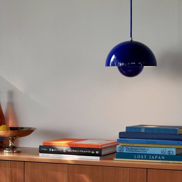 Suspension Luminaire Design Minimaliste