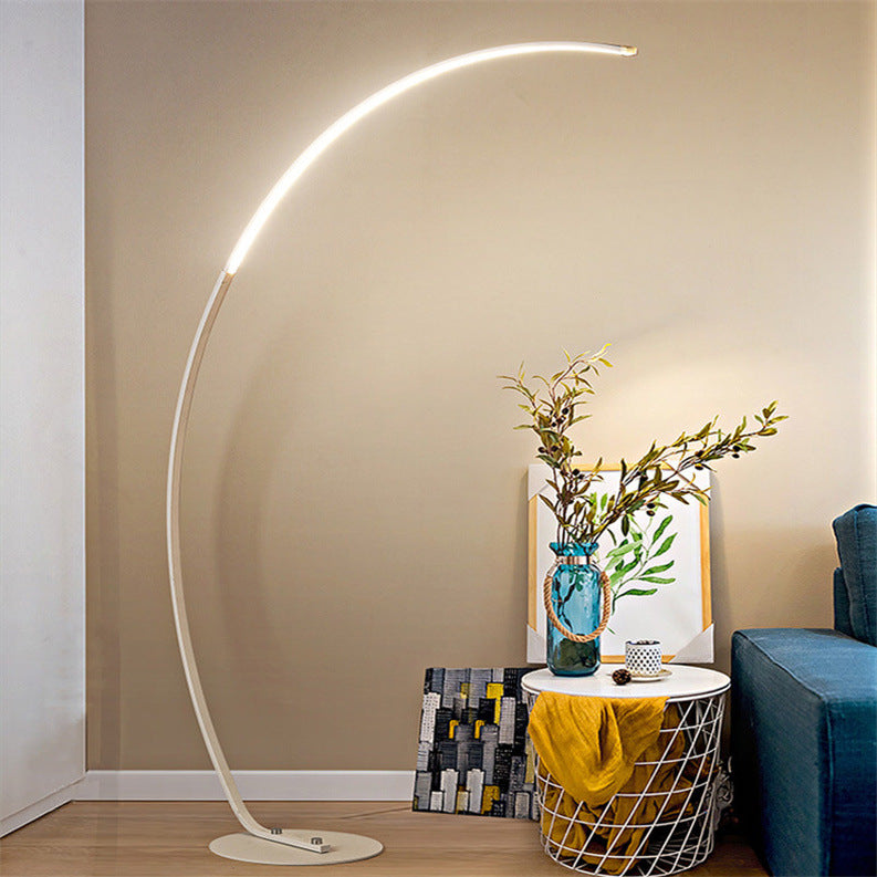 Lampadaire Arc Urbain en Métal Brossé