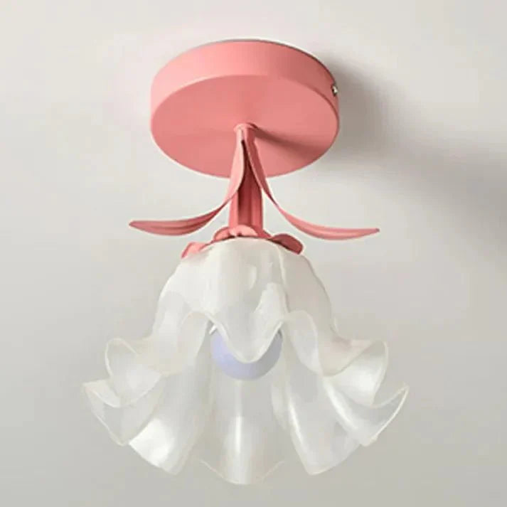 Plafonnier simple avec des mini-fleurs