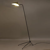 Lampadaire Serge Mouille Lignes Graphiques